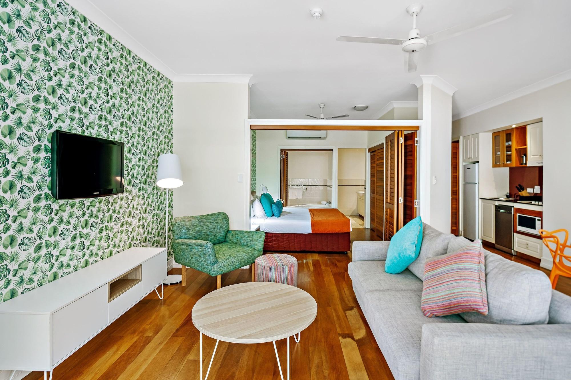 Mantra On The Inlet Hotel Port Douglas Exterior photo