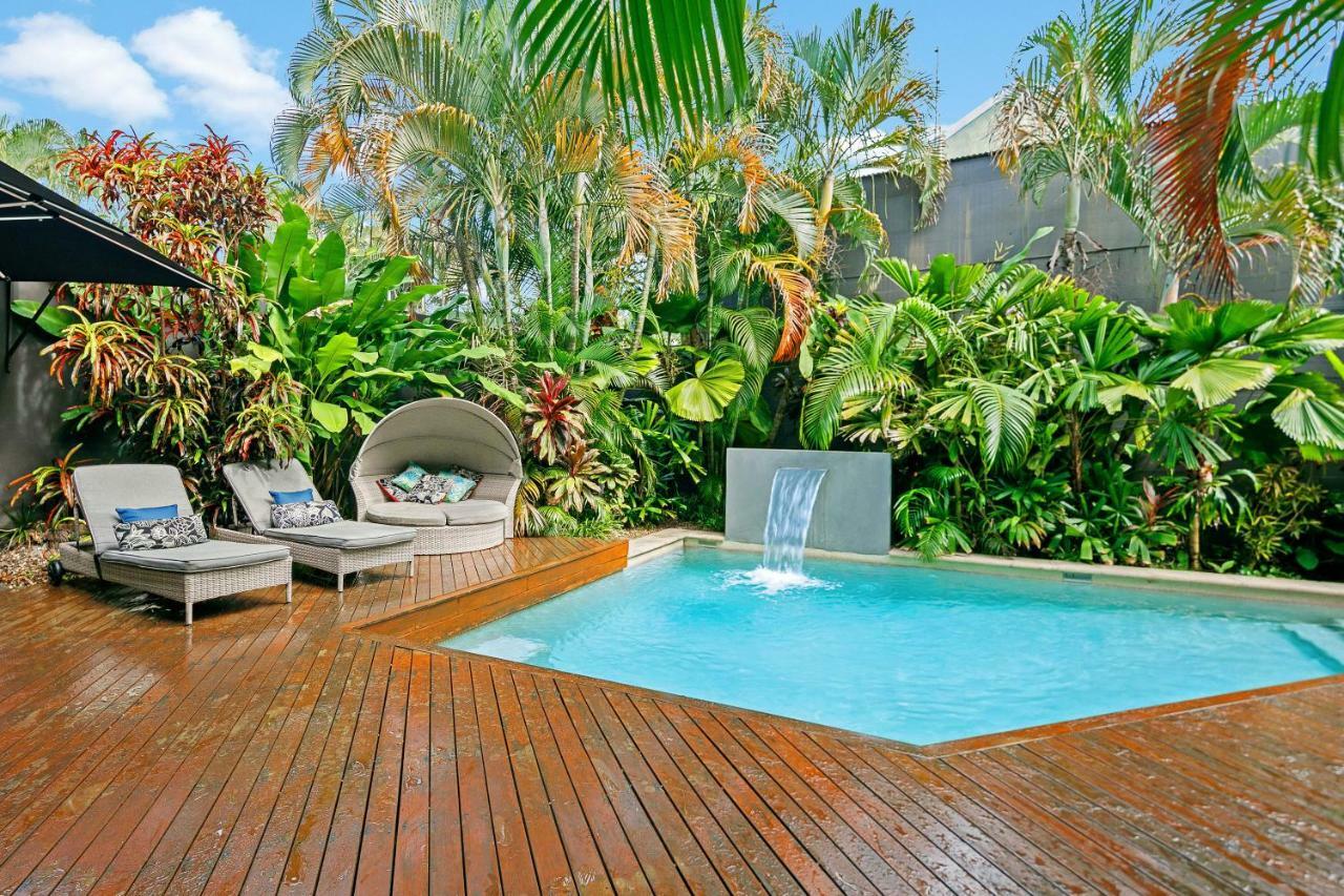 Mantra On The Inlet Hotel Port Douglas Exterior photo